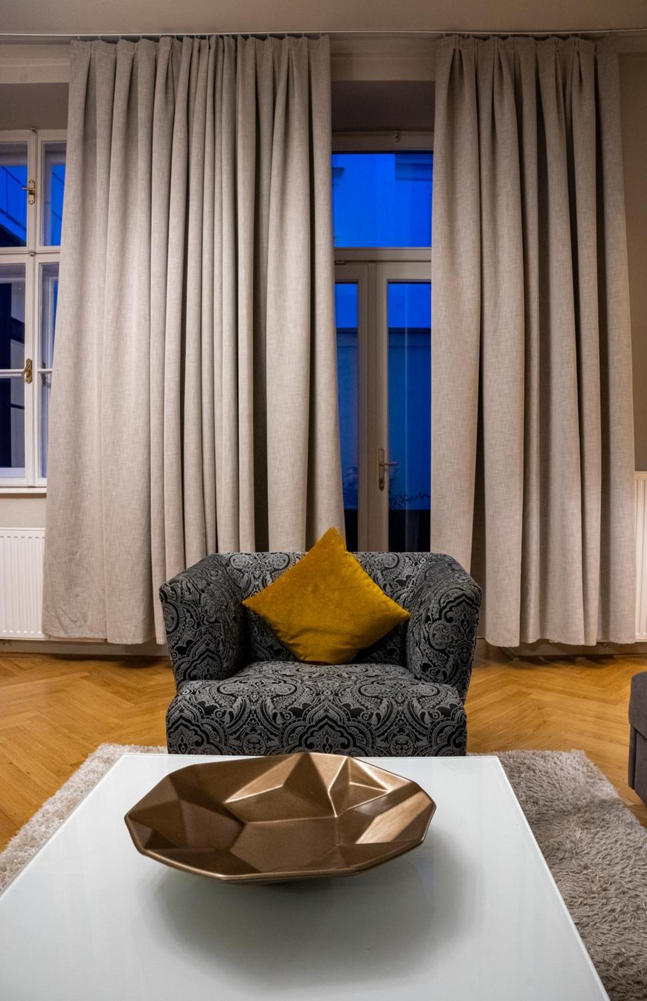 Abieshomes Serviced Apartments - Votivpark Wien Exteriör bild